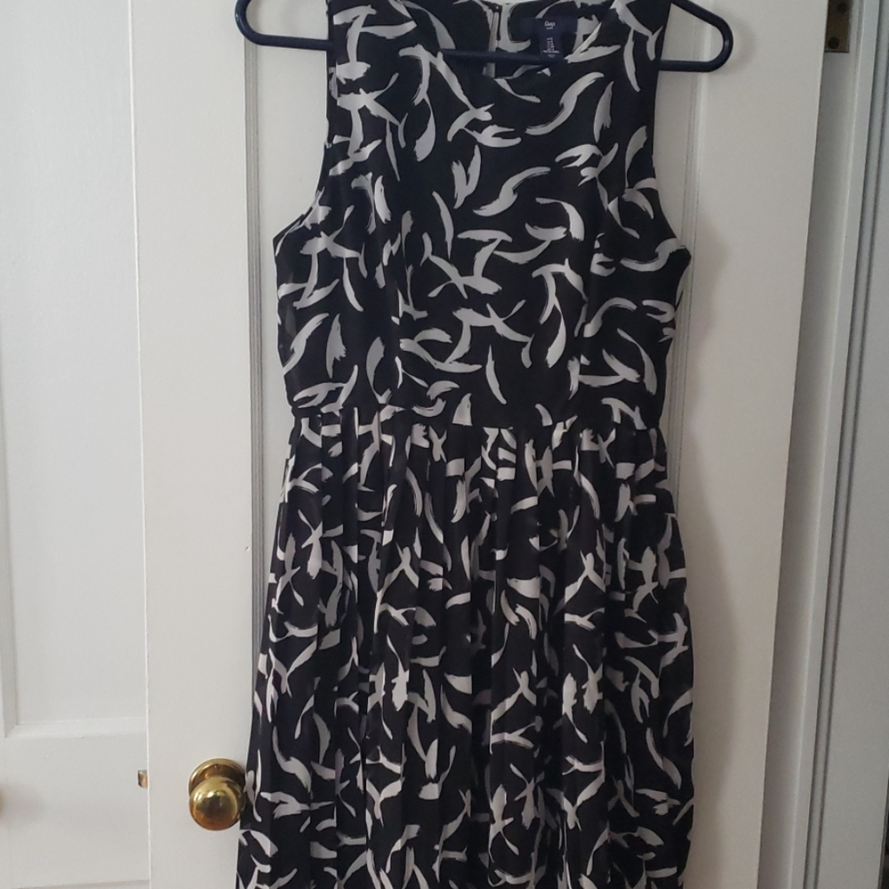 Gap sleeveless dress
